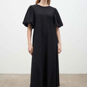 Kowtow puff-sleeve T-shirt dress in rich black, size S.